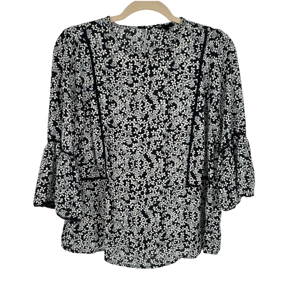 Who What Wear Black White Floral Blouse 3/4 Bell Sleeve Office Bohemian Womens M